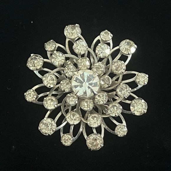 Vintage, Estate - 1950s Silver Tone Rhinestone Atomic Sunburst Brooch, unsigned - Picture 5 of 6